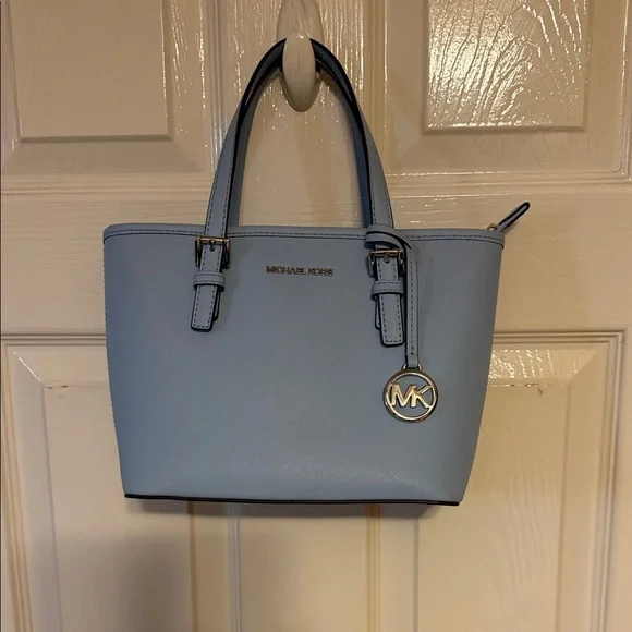 Michael Kors Sky Blue Tote Bag - Picture 1 of 3